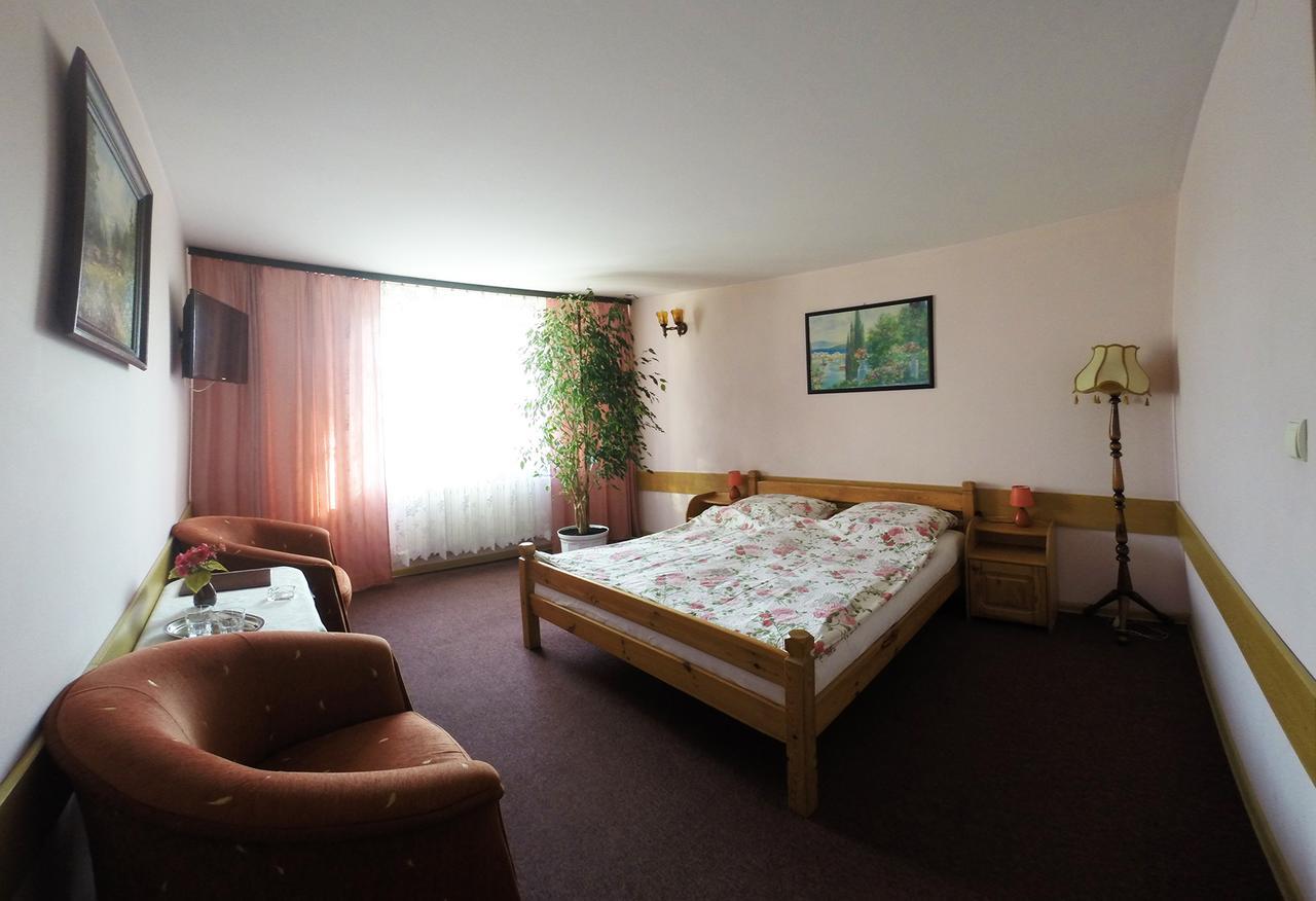 Siestrzen Hotel Kot المظهر الخارجي الصورة